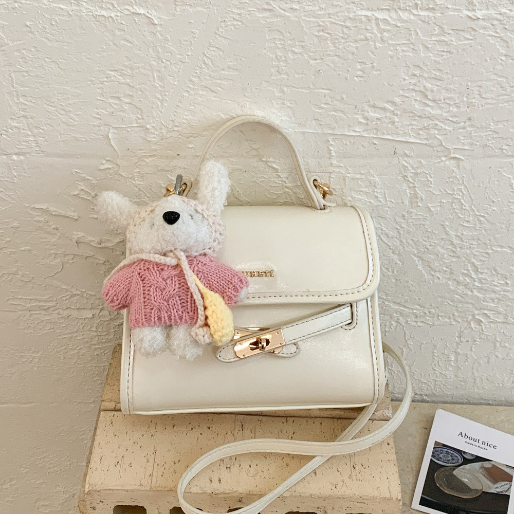 高级感白色手提包女小包2026春季新款时尚百搭小方包日常斜挎包
