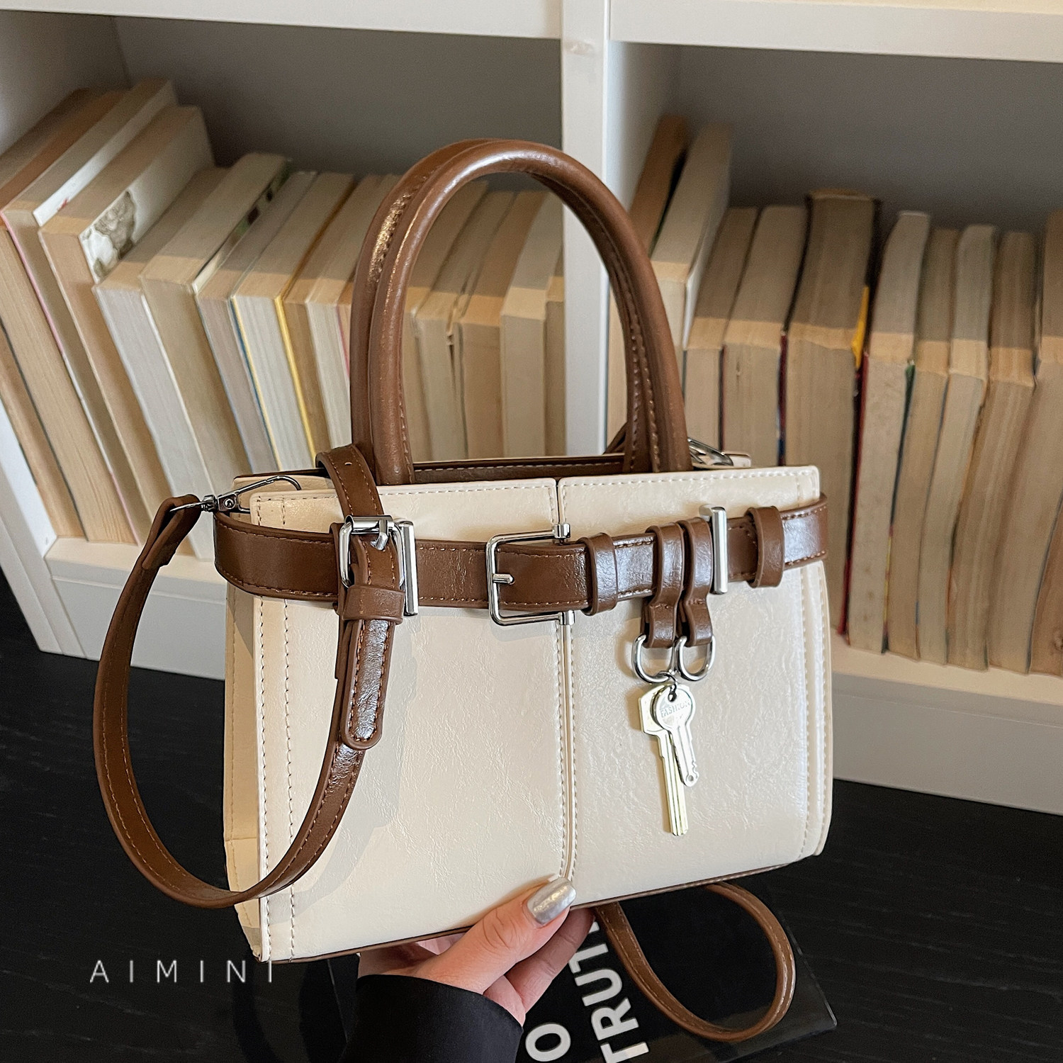 高级感小众手提小拎包女小方包2026春季新款时尚百搭日常斜挎包,箱包皮具/热销女包/男包,通用款女包,淘宝优惠券,粉丝福利购,淘宝优惠卷