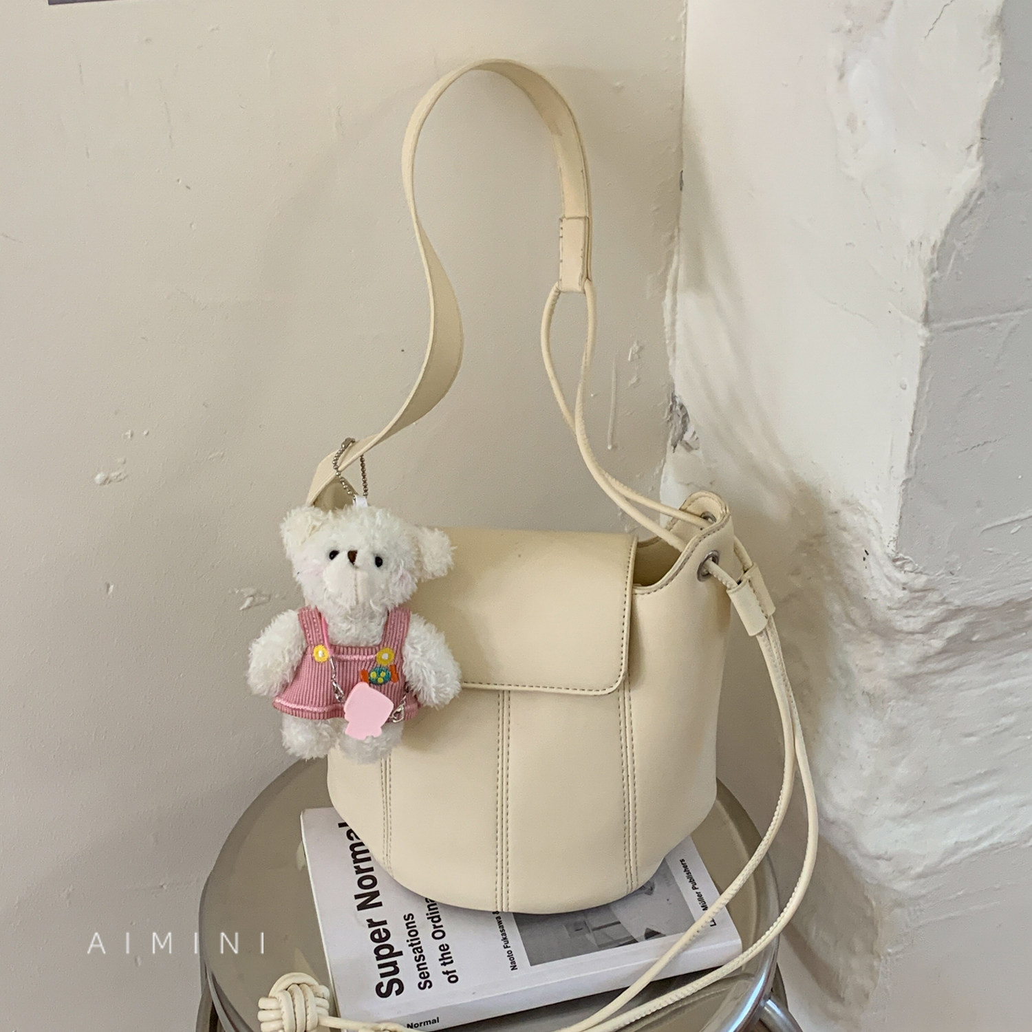 小众拼接桶包女小包2026春季新款高级感时尚百搭日常通勤斜挎包