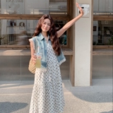 温柔穿搭薄款牛仔马甲连衣裙女夏新款显瘦波点吊带长裙，女装连衣裙，2C036