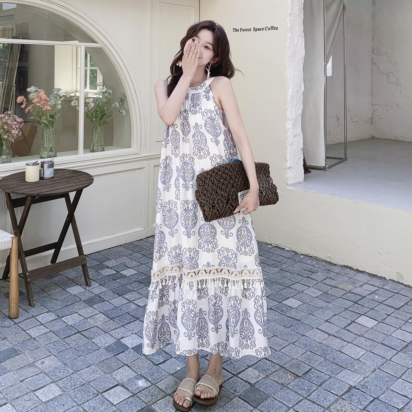 法式度假风印花挂脖连衣裙女2025夏季新款气质高级感独特漂亮长裙,女装连衣裙,2C036