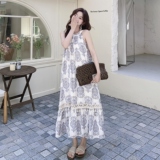 法式度假风印花挂脖连衣裙女2025夏季新款气质高级感独特漂亮长裙，女装连衣裙，2C036