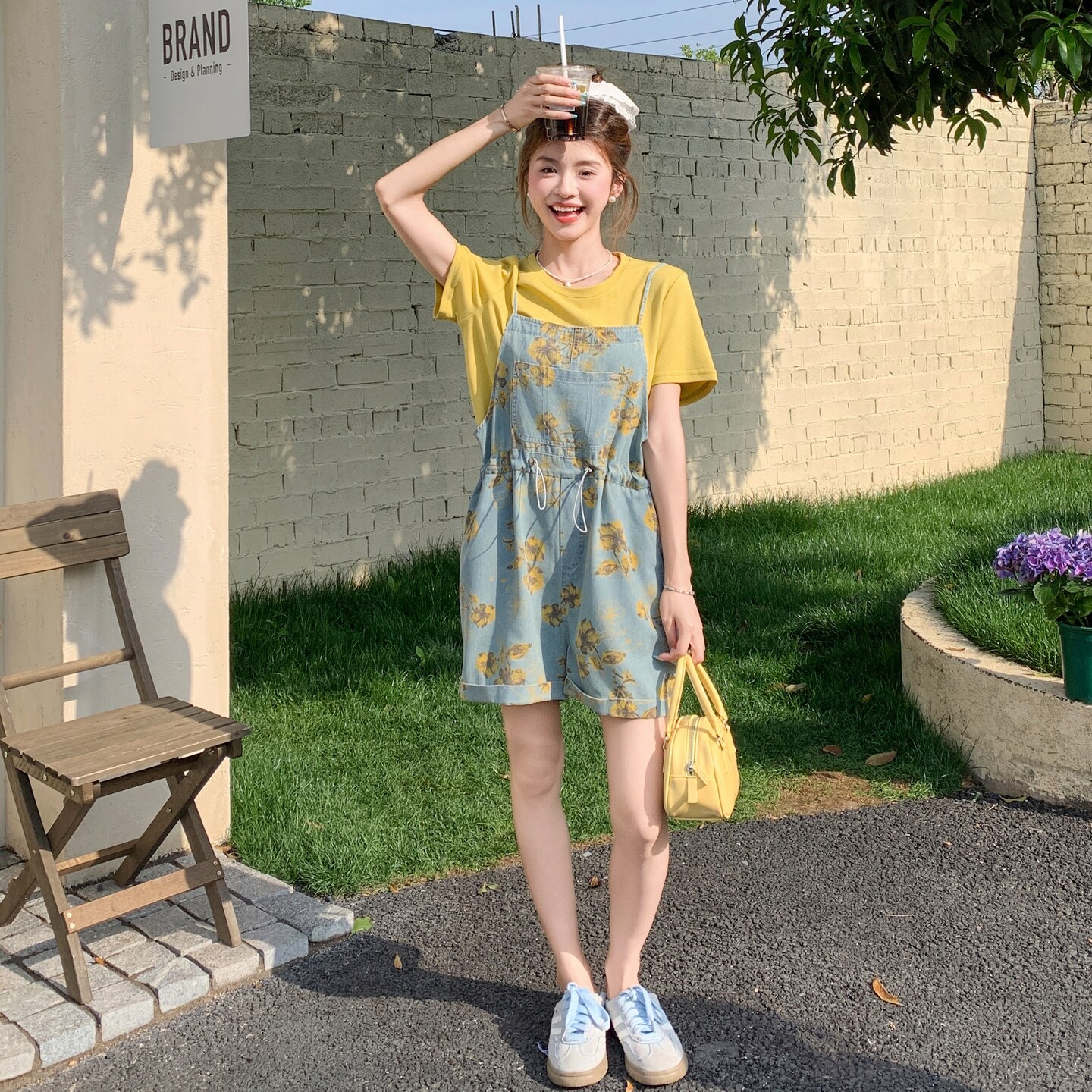 休闲T恤牛仔碎花背带裤套装女夏小个子两件套ootd减龄穿搭巨好看,女装套装/套裙,2C036