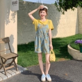 休闲T恤牛仔碎花背带裤套装女夏小个子两件套ootd减龄穿搭巨好看，女装套装/套裙，2C036