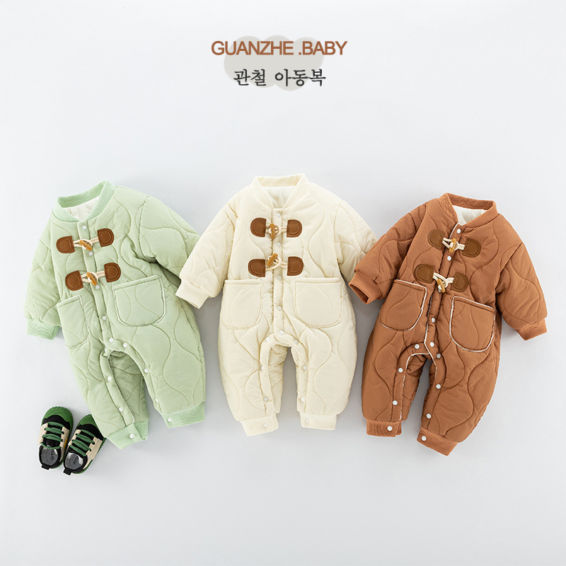 婴儿连体衣加绒冬季加厚宝宝哈衣牛角扣新生儿衣服外出服保暖爬服