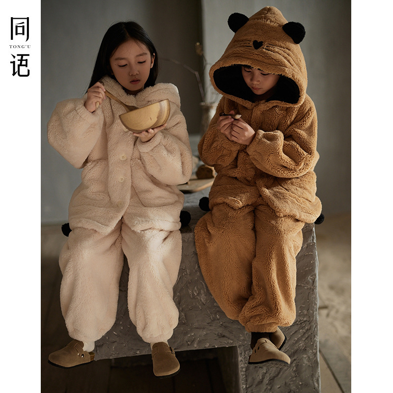 同语睡衣女童秋冬季珊瑚绒宝宝睡衣连帽套装男孩法兰绒儿童家居服