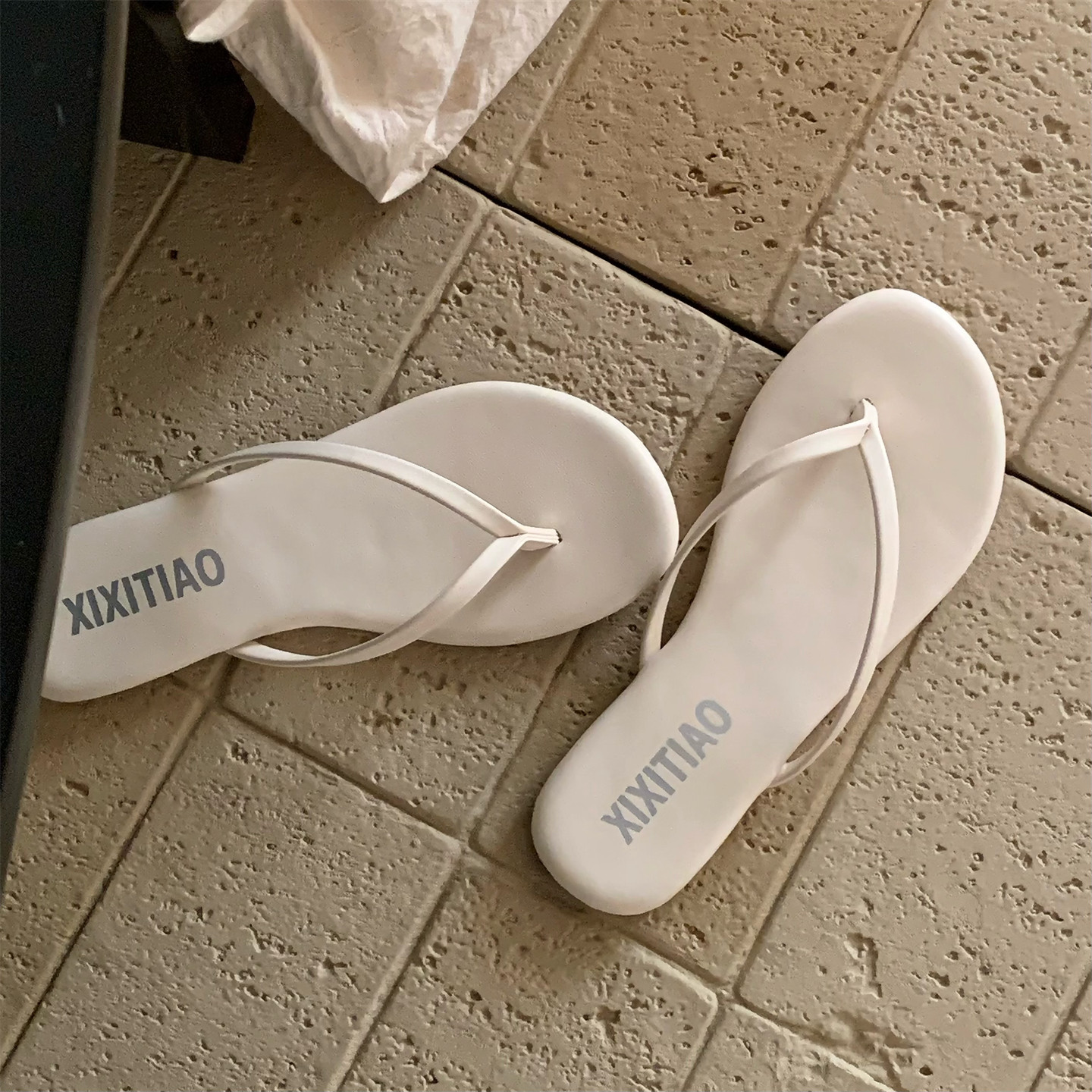 平底学生女时尚防滑人字拖户外穿韩系简约细带沙滩夹脚凉拖鞋夏季,居家布艺,居家凉拖/凉鞋,淘宝优惠券,粉丝福利购,淘宝优惠卷