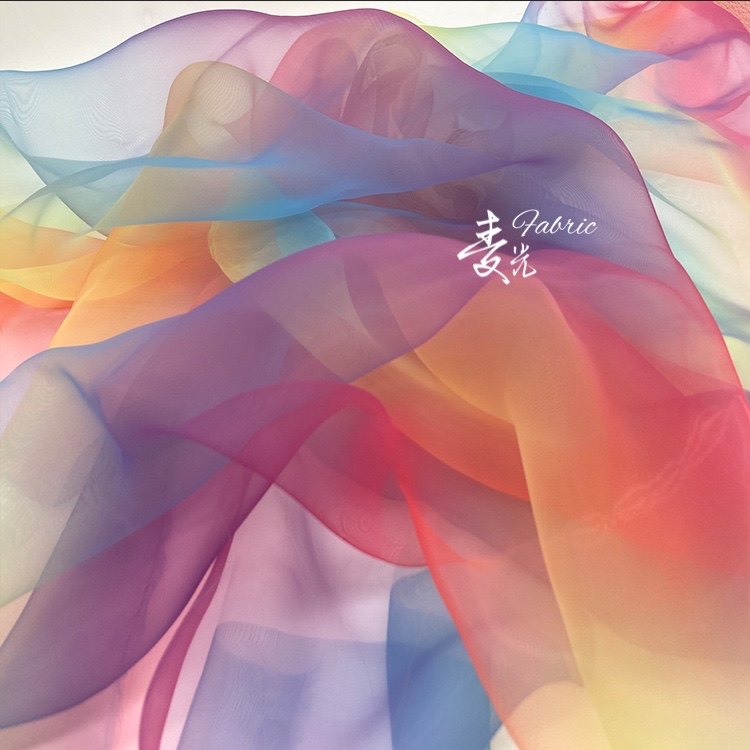 七彩渐变色彩虹花型淡淡的彩虹女装纱裙汉服儒裙工艺品设计师面料