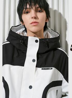 UX 冬季新款 黑白拼接羽绒服女 时尚百