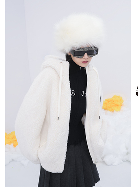 UX 秋冬新款 韩系INS风设计感白色羊羔毛连帽外套女