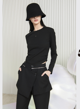 UX2025新款女装T恤DK301025A590