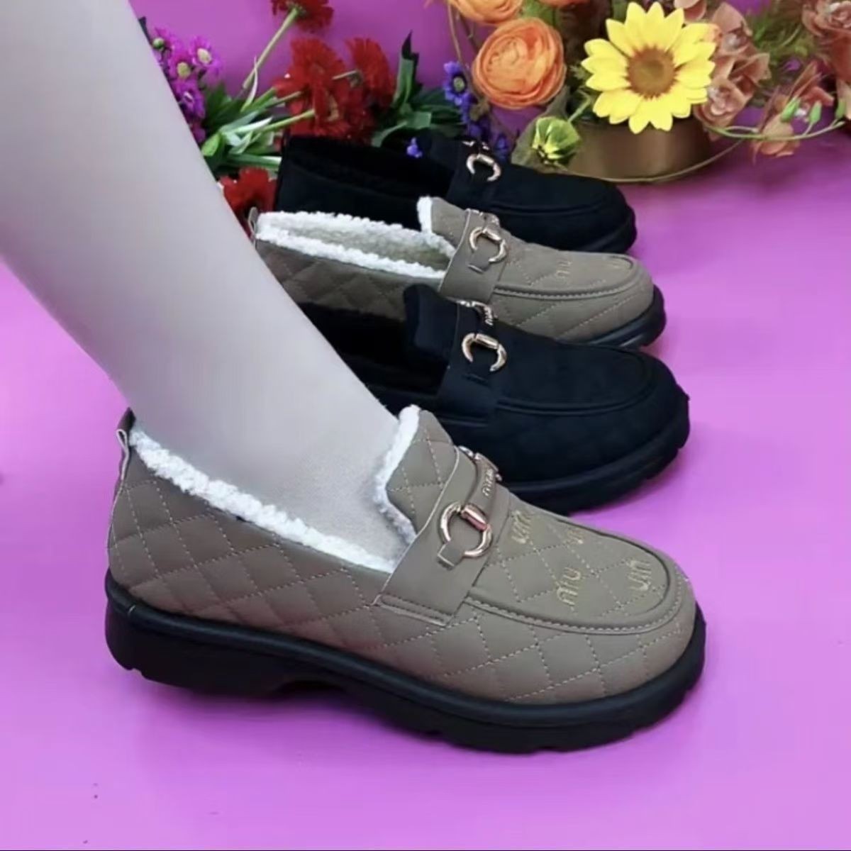 真皮加绒乐福鞋女棉鞋冬季新款黑色保暖小皮鞋一脚蹬毛毛豆豆鞋