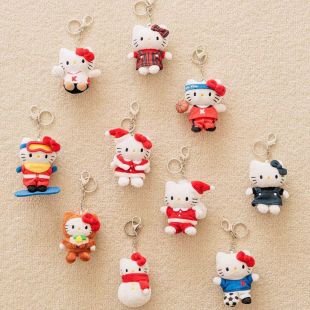 现货包邮预定24.12月日本Me%kitty滑板麋鹿雪人挂件