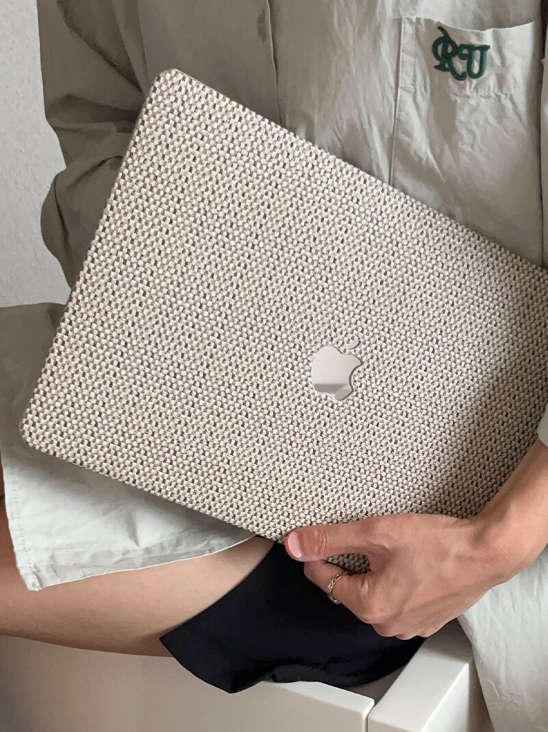 MacBook Air/Pro 2024 M3 üçün yumşaq qoruyucu çexol (13/14/16 düym)