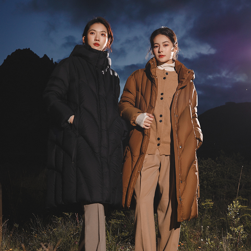 95白鸭绒菱形格泡芙加厚宽松连帽