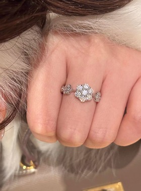 雪花排戒纯银五花戒指泡泡钻爆闪女轻奢高级小众设计2026新款爆款