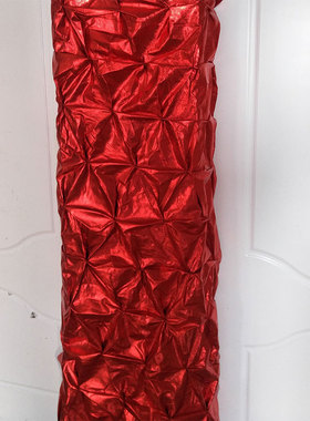 大红色锡纸复合布婚礼庆典幼儿园舞台装饰布景道具商场立柱包裹用