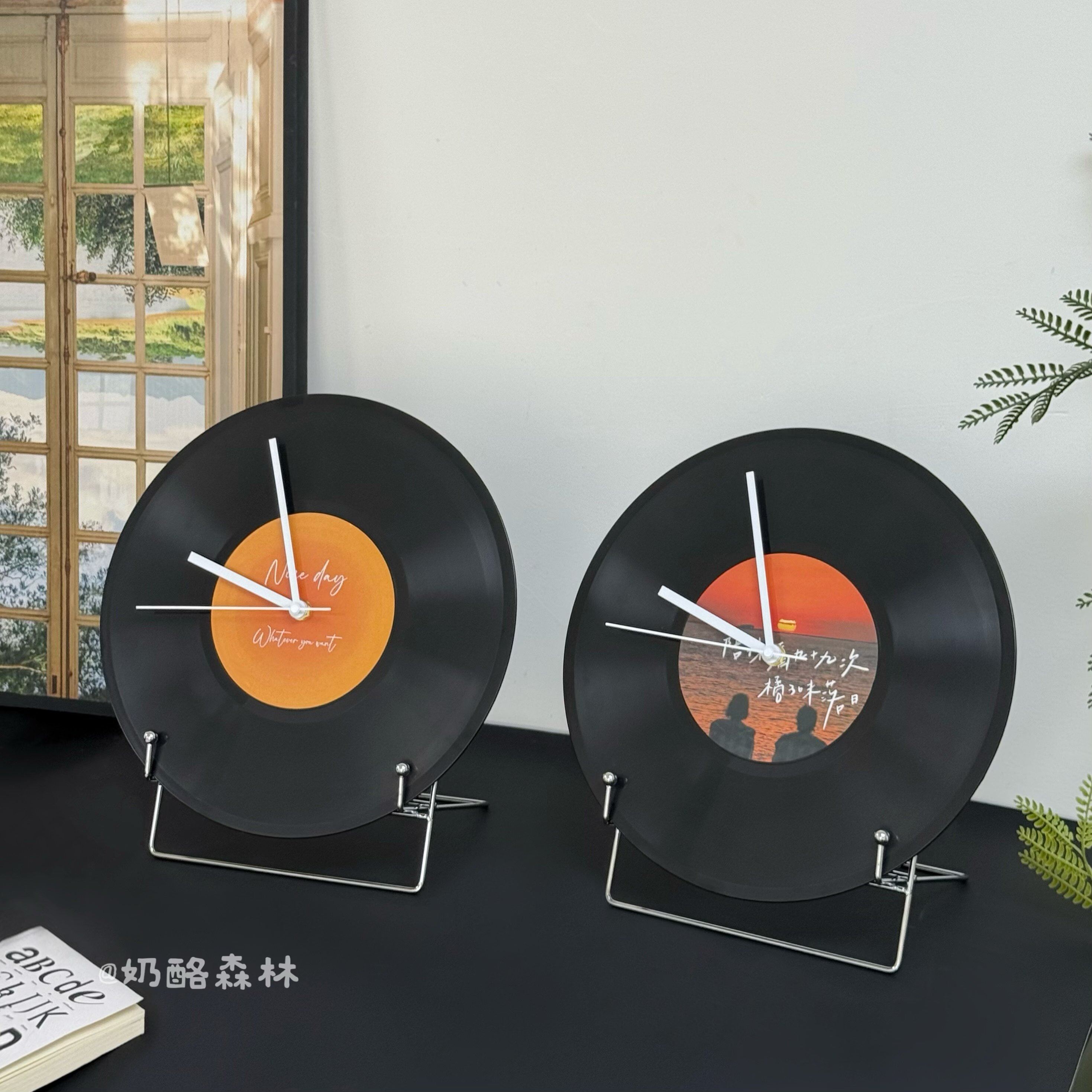 复古落日黑胶唱片座钟创意时钟客厅办公室书桌摆件酒柜电视墙装饰