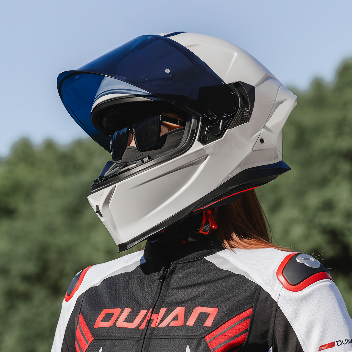 艾狮全盔摩托车四季通用蓝牙全盔女双镜片机车3C认证防雾机车头盔