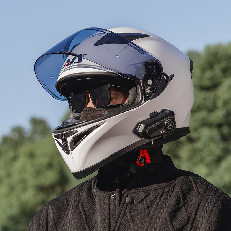 艾狮全盔男四季款顺丰