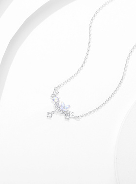 纯银镶钻蝴蝶项链春意嫣然少女锁