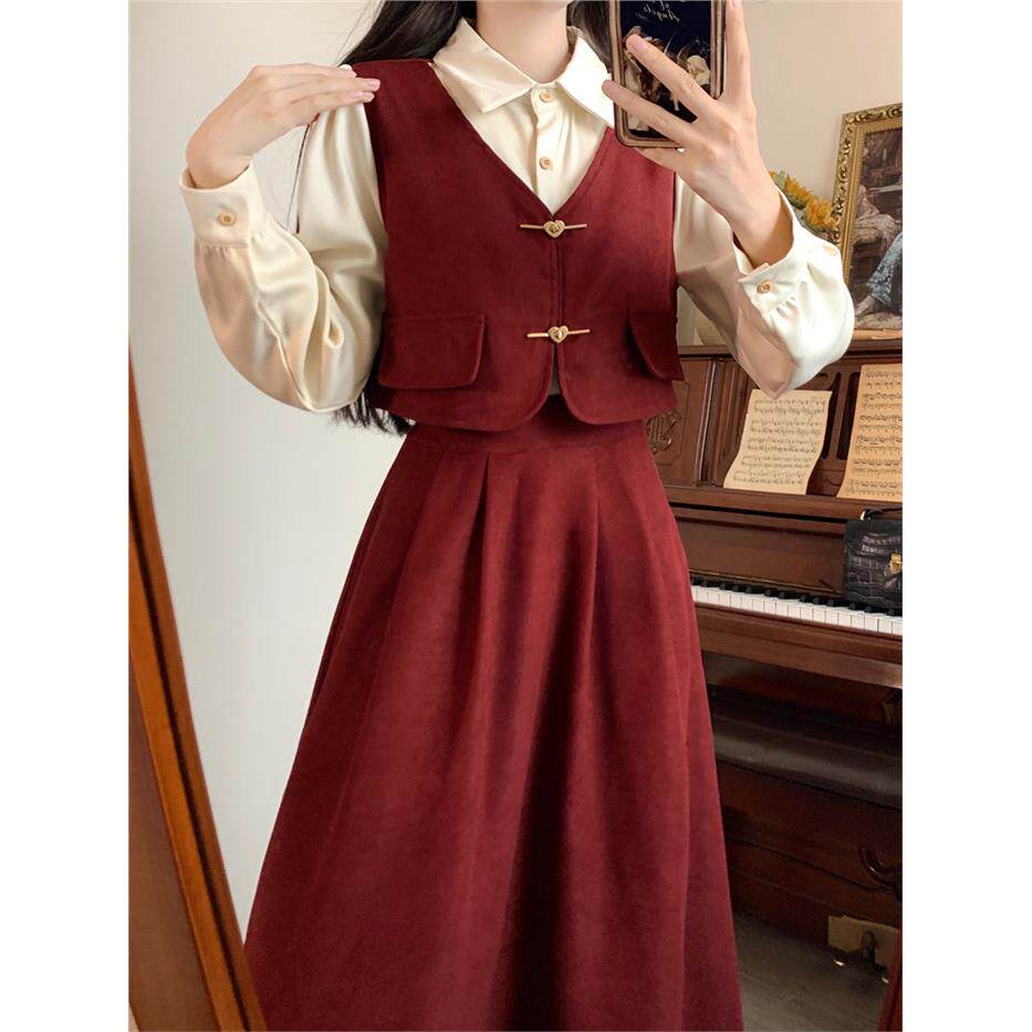 早秋学生连衣裙礼服套装裙秋冬大码女长袖好看灯芯绒学院背带裙子