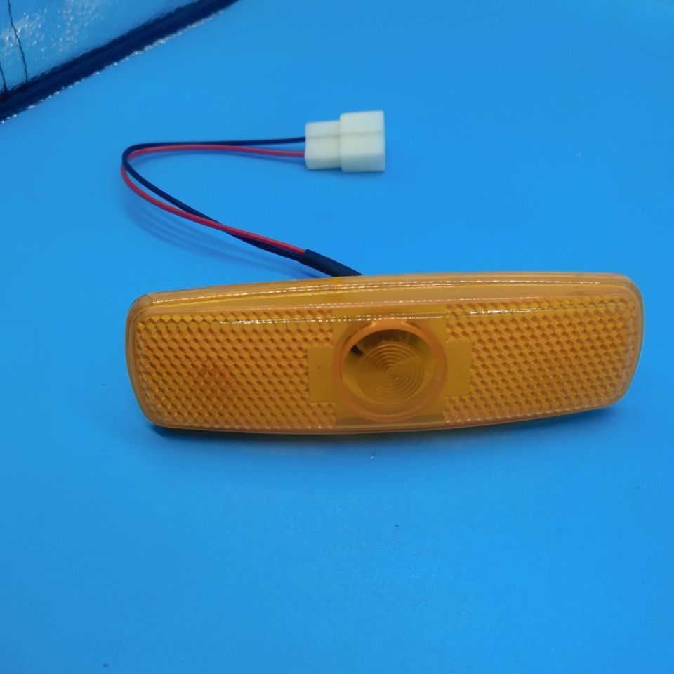 徐工吊车配件 边灯 半驾边灯 12b 16d 20b 25e 等车型使用