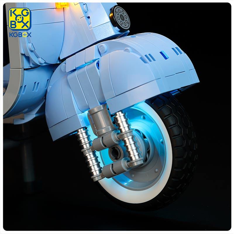 KGBOX乐高10298Vespa125踏板摩托车展示盒LED灯具玩具灯防尘罩,模玩/动漫/周边/娃圈三坑/桌游,动漫电子/道具/本子,淘宝优惠券,粉丝福利购,淘宝优惠卷