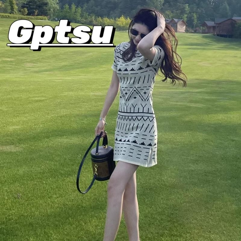 GPTSu高级感格纹冰丝针织连衣裙女夏季新款显瘦独特短袖打底裙子