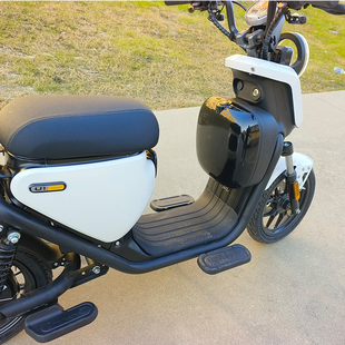 适用于小牛U1 one电动车前中置物盒箱储物盒后备箱储物箱改装配件