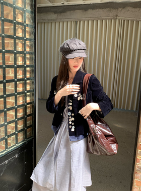 soolrok 松未韵一   回转Demo~ 重工不规则纽扣丝绒正肩气质外套