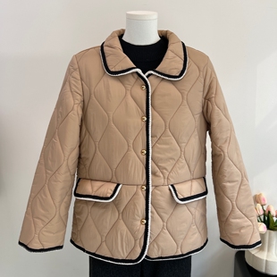 妈妈秋冬装羽绒棉服上衣女装小香风棉袄中老年人洋气翻领棉衣外套