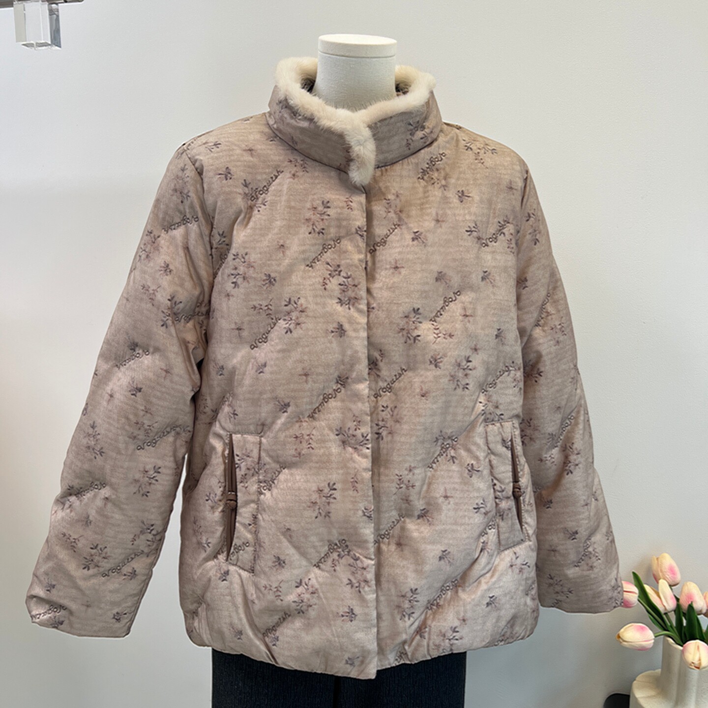 中老年女奶奶冬装羽绒服外套