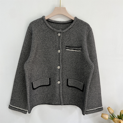 中年妈妈秋装小香风短款外套