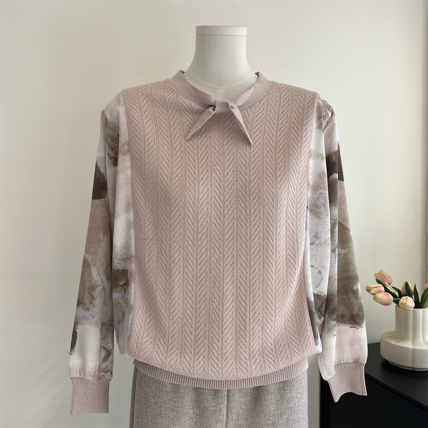 妈妈春装时尚休闲针织小衫女洋气薄款纱袖上衣服中老年t恤打底衫