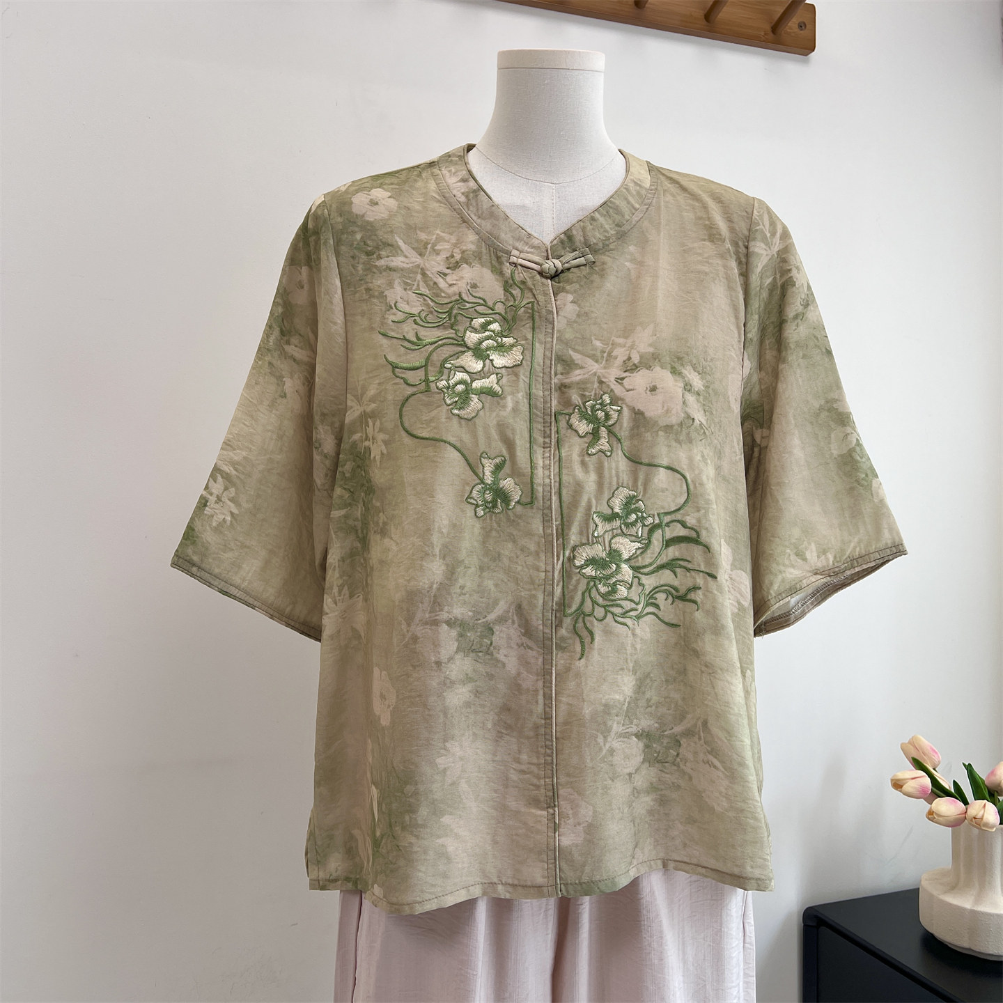 中式国风妈妈夏季亚麻上衣套装