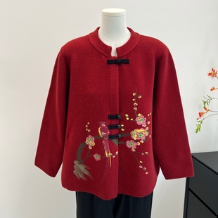 中式国风奶奶秋冬红色外套女2025新款中老年妈妈洋气针织开衫上衣