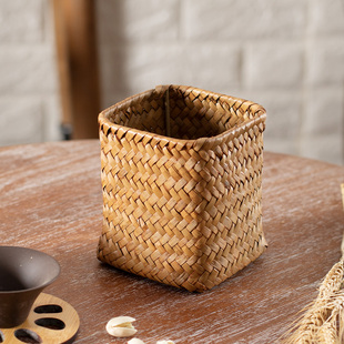 家好点桌面编织笔筒草编遥控器文具收纳化妆刷桶简约装 饰插花篮子