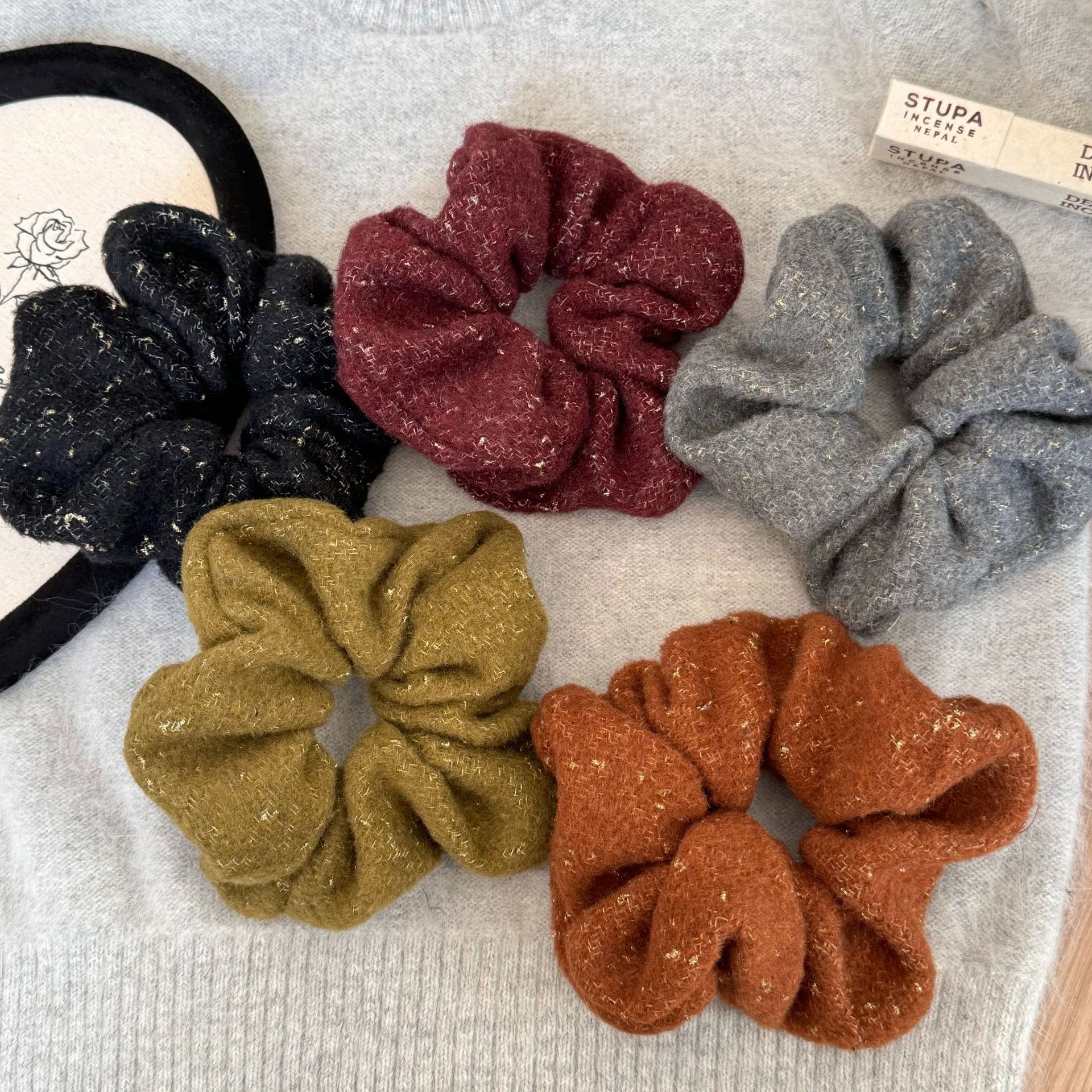 秋冬毛毡毛绒大肠发圈女扎头发低丸子头绳网红2025新款韩系发绳