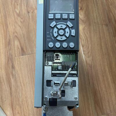 FC-302P1K5T5E20H1XG 丹佛斯变频器 1.5KW 380V 功能议价维修