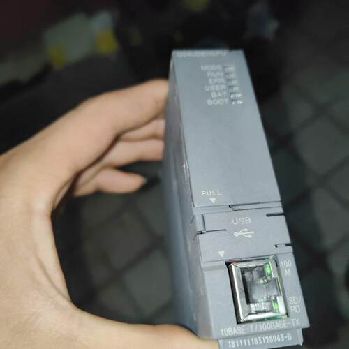 议价Q04UDEHCPU PLC工控模块 功能正常 工业自动化配件维修