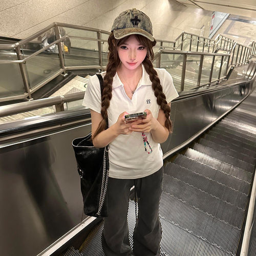 美式复古V领刺绣正肩短袖