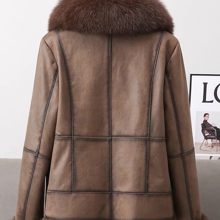 兔毛皮外套女2025新款中年妈妈洋气外兔毛皮草冬季保暖真皮毛一体