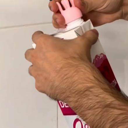 牛奶分流器牛奶盒喝牛奶专用Milk Carton Cap粉色