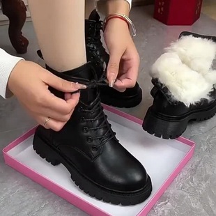 女鞋 百搭厚底英倫風短靴大碼 雪地靴皮毛一體馬丁靴秋冬款