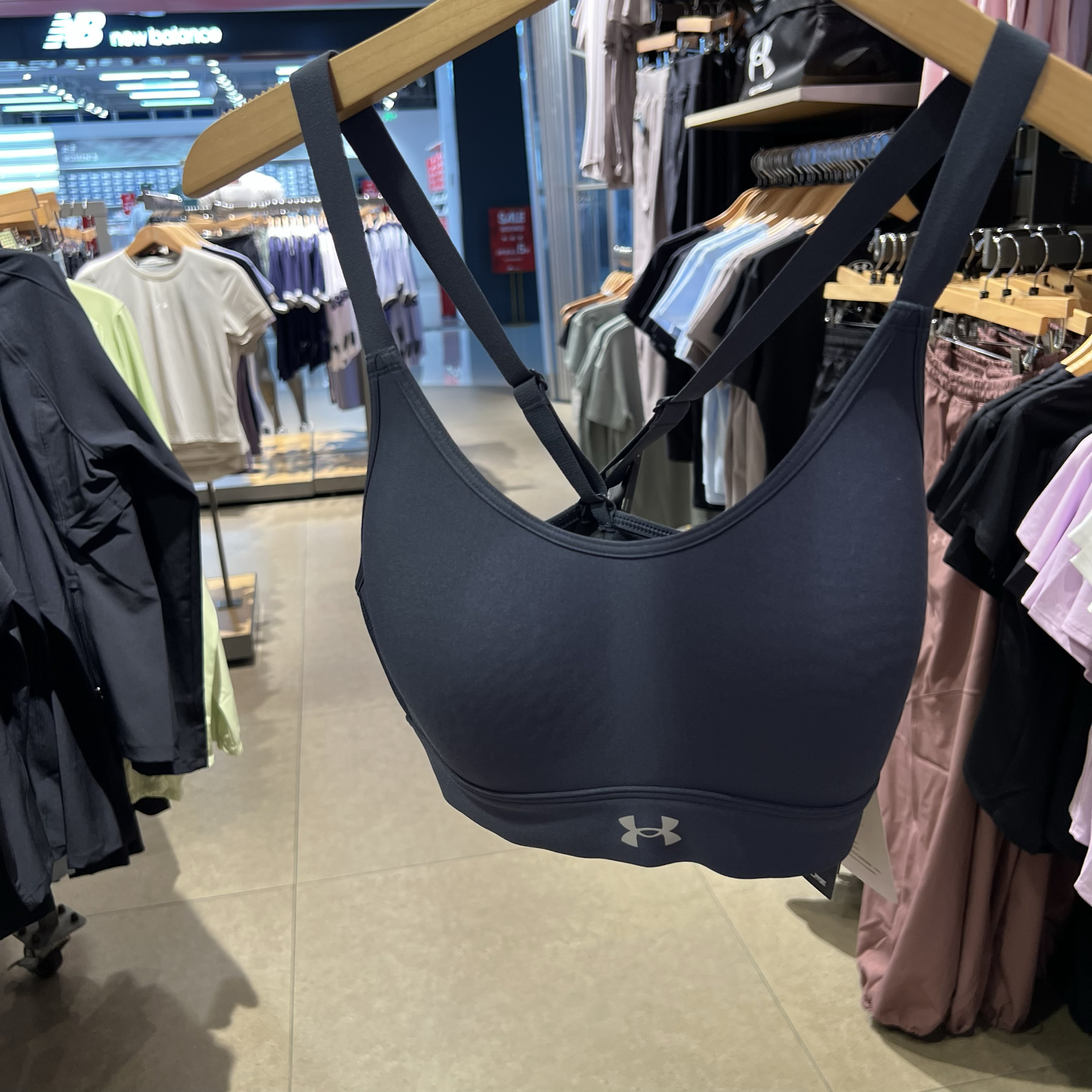 Under Armour 安德玛UA 跑步健身训练运动内衣bra-中强度1372559