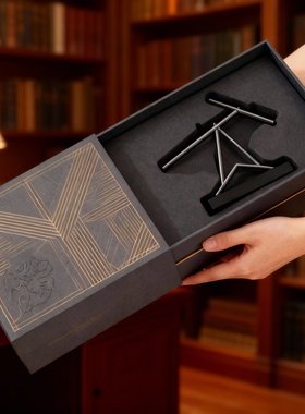 男士头层牛皮V字扣礼盒皮带