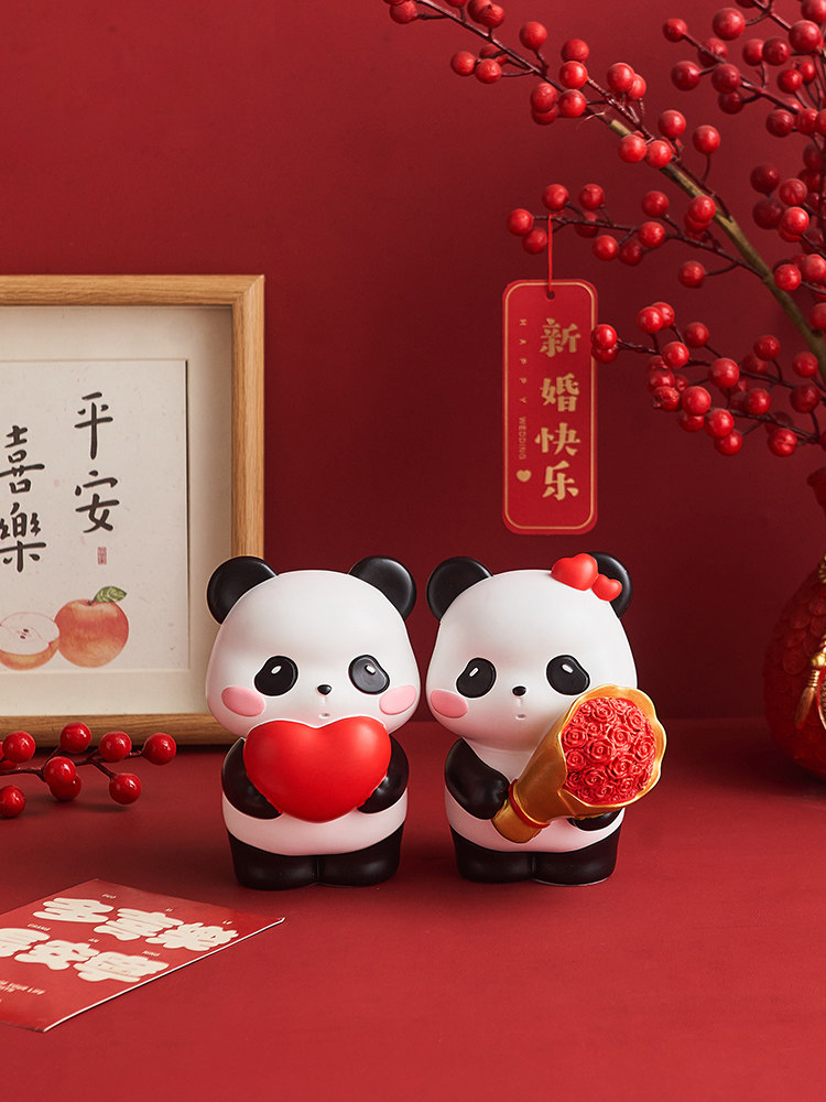 采购产品可爱的熊猫订婚装饰品,新婚夫妇的结婚礼物,婚礼房间装