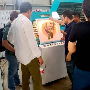 单磨具吸塑机广告吸塑机型号齐全灯箱牌匾发光字成型设备跨境出口