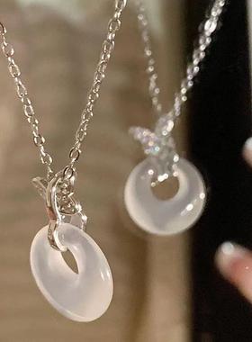 蝶恋平安扣项链女ins轻奢小众设计新中式锁骨链送闺蜜女友